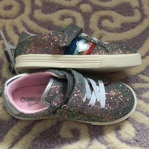 Oshkosh kids sneakers